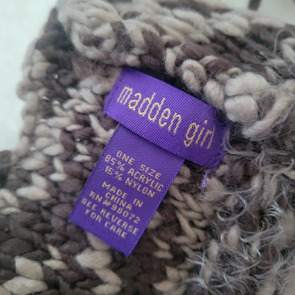 Madden Girl Infiniti Scarf Brown - Picture 3 of 5